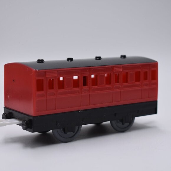 Thomas & Friends Trackmaster Train Tank Engine Red Black Coach Car 2006 Hit Toy - Picture 5 of 7